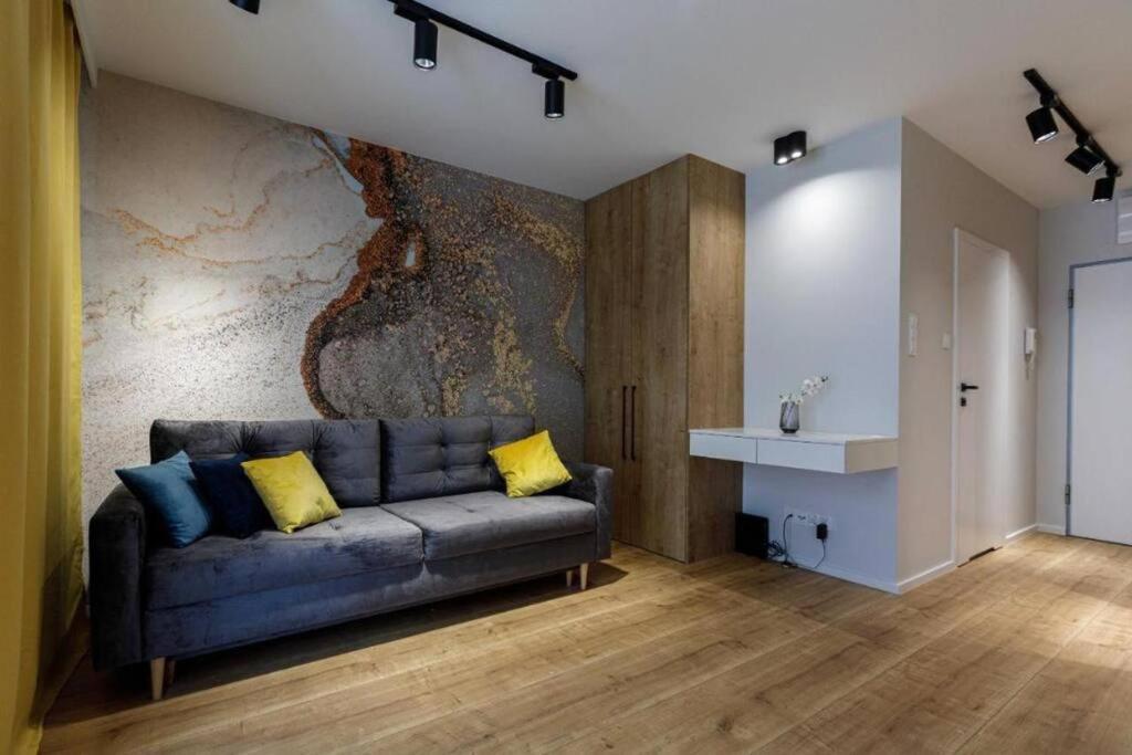 Golden Apartments Wroclaw - Cozy Studio- Odra River&Ksiecia Witolda Екстериор снимка
